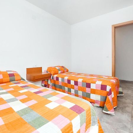 Cozy Apartment In Moncofa With Kitchenette المظهر الخارجي الصورة