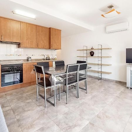 Cozy Apartment In Moncofa With Kitchenette المظهر الخارجي الصورة